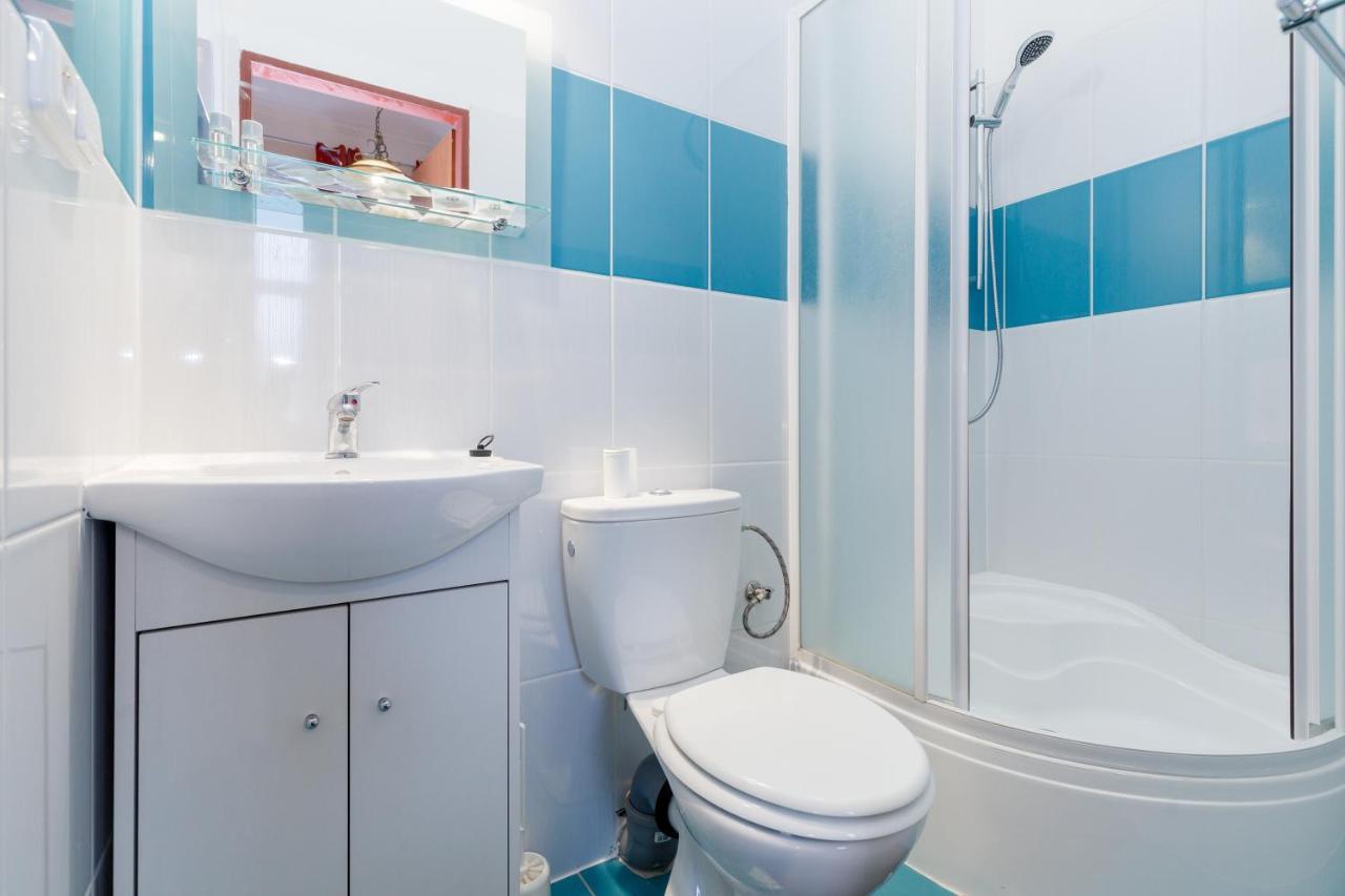 Sherwood Hotel Vojkovice Nad Ohri Bagian luar foto